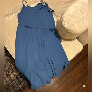 Blue lulus midi wrap dress v neck